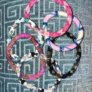 Set of 6 Lily and laura bracelets